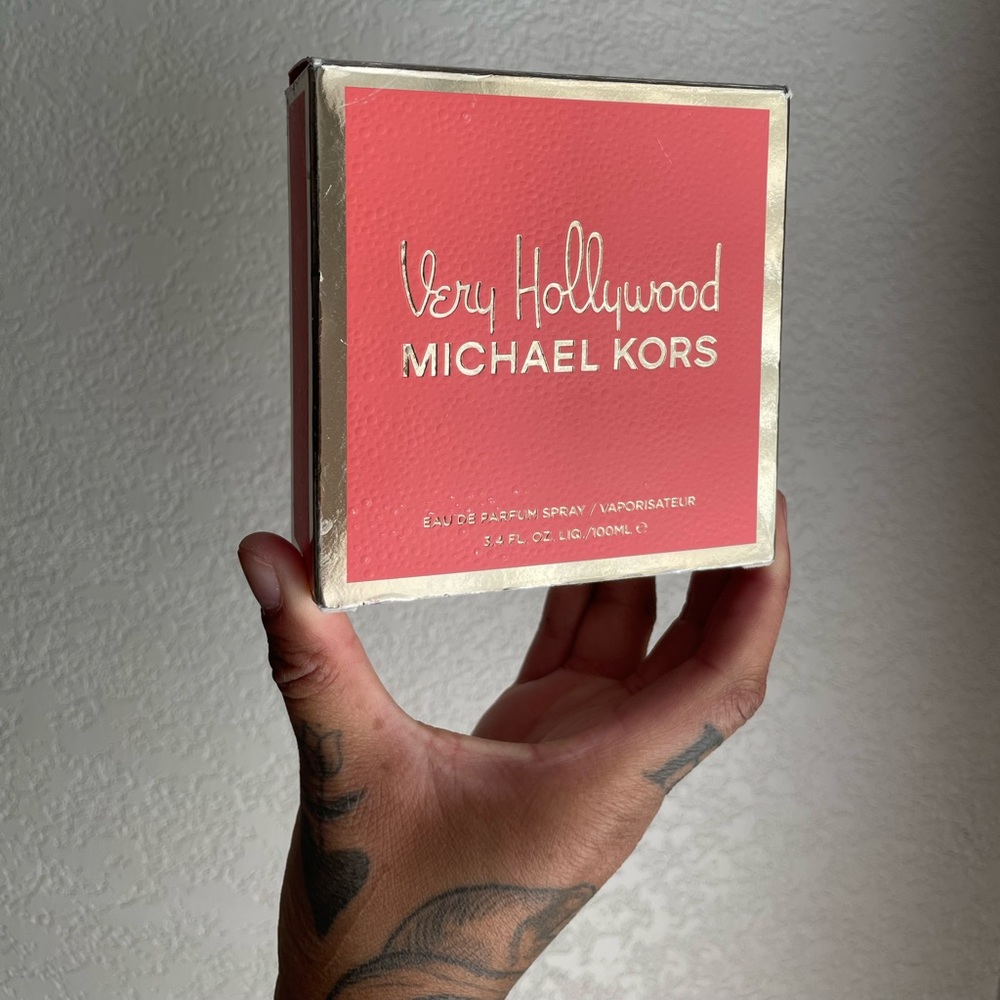 Very Hollywood Michael Kors